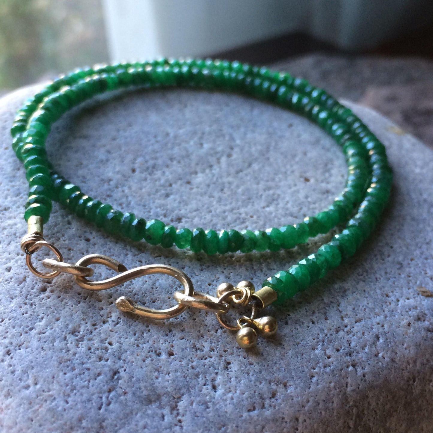 Emerald 18k Gold Wrap Bracelet